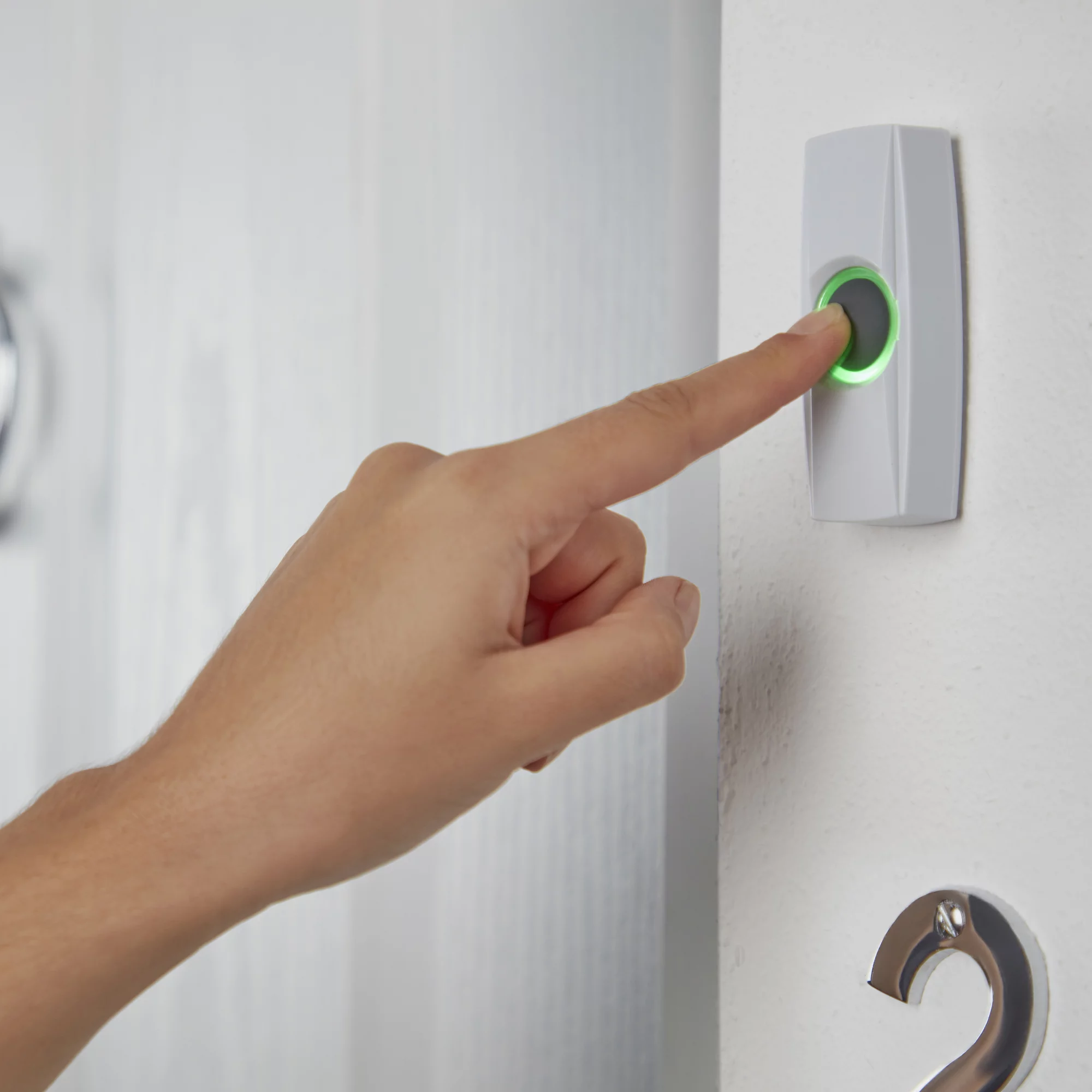 Byron White Wireless Battery-powered Door Chime Kit 6 Byron White Wireless Battery-powered Door Chime Kit - Image 4