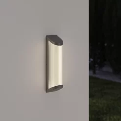 GoodHome Bevel Matt Anthracite Mains-powered Integrated LED Outdoor Wall Light 520lm