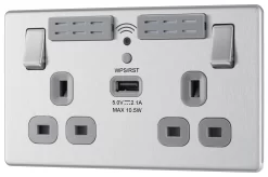 GoodHome Brushed Steel 13A Flat Switched Double Screwless WiFi Extender Socket With USB