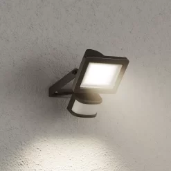 GoodHome Lucan AFD1017-IB Black Mains-powered Cool White Outdoor LED PIR Floodlight 1000lm 13 GoodHome Lucan AFD1017-IB Black Mains-powered Cool White Outdoor LED PIR Floodlight 1000lm -Professional Electrical Lighting Store goodhome lucan afd1017 ib black mains powered cool white outdoor led pir floodlight 1000lm5059340191331 01i