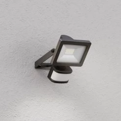 GoodHome Lucan AFD1017-IB Black Mains-powered Cool White Outdoor LED PIR Floodlight 1000lm 9 GoodHome Lucan AFD1017-IB Black Mains-powered Cool White Outdoor LED PIR Floodlight 1000lm -Professional Electrical Lighting Store goodhome lucan afd1017 ib black mains powered cool white outdoor led pir floodlight 1000lm5059340191331 kfg