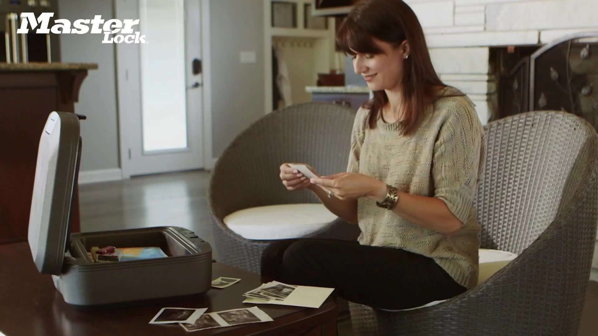 Master Lock 22L Fire-rated Electronic Combination Digitally-locked Safe 4 Master Lock 22L Fire-rated Electronic Combination Digitally-locked Safe - Image 2