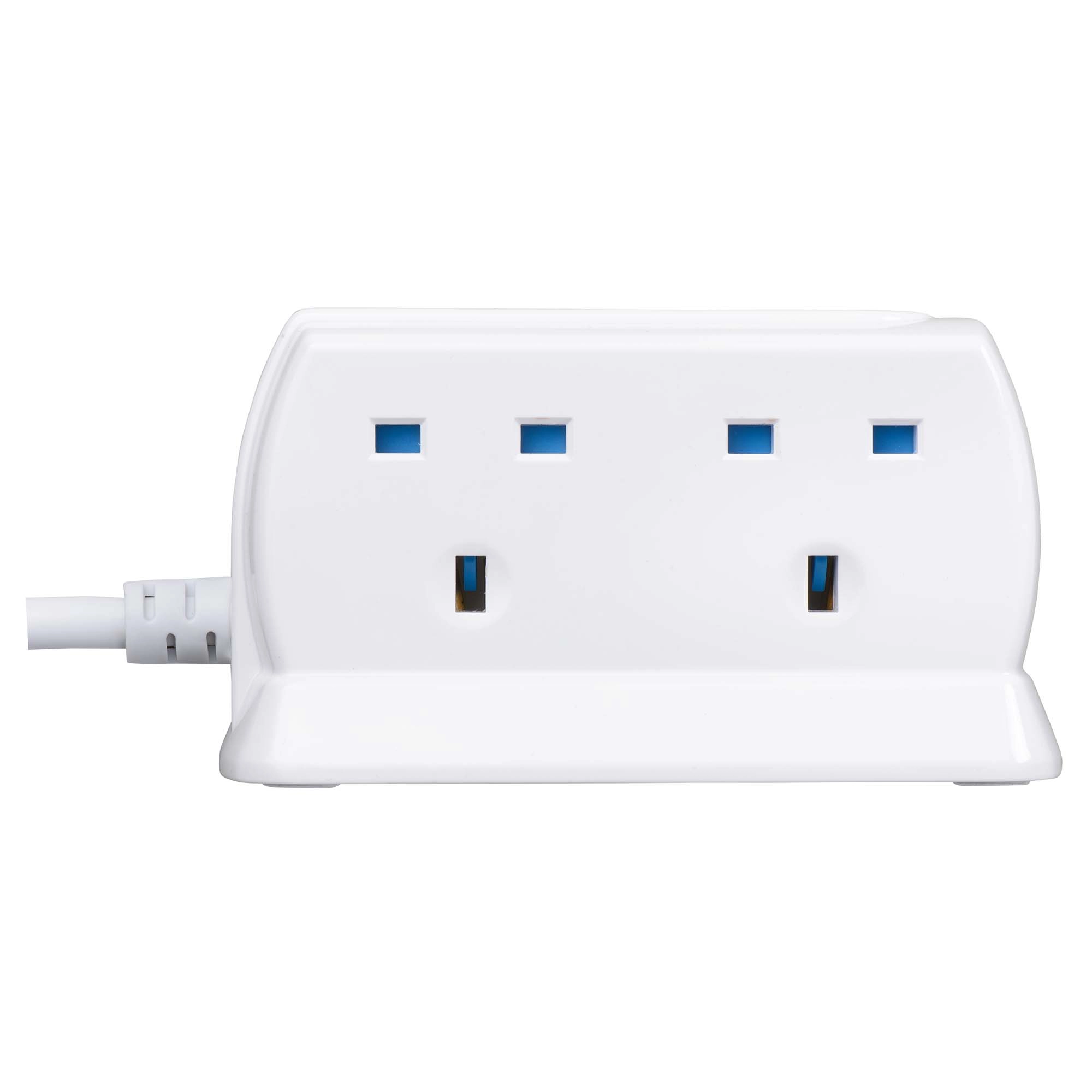 Masterplug Surge White 4 Socket Extension Lead With USB, 2m 6 Masterplug Surge White 4 Socket Extension Lead With USB, 2m - Image 4
