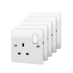 MK White Single 13A Switched Socket, Pack Of 5