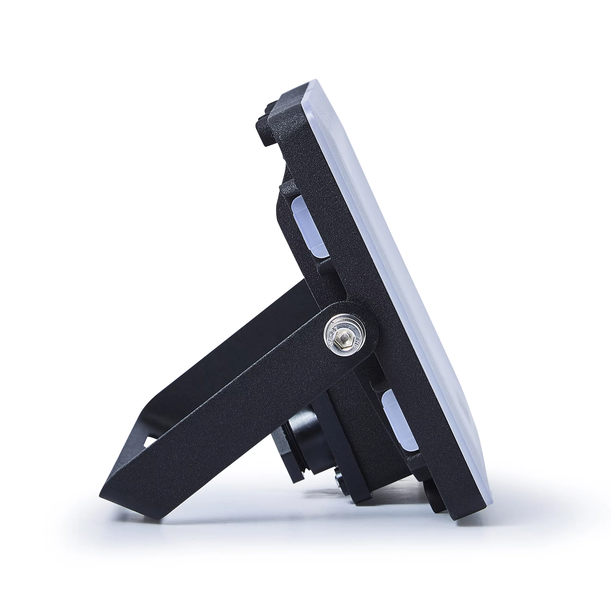 Stanley Black / Frosted Opal Mains-powered Cool Daylight LED Without Sensor Slimline Floodlight 1800lm 6 Stanley Black / Frosted Opal Mains-powered Cool Daylight LED Without Sensor Slimline Floodlight 1800lm - Image 4