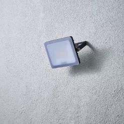 Stanley Black / Frosted Opal Mains-powered Cool Daylight LED Without Sensor Slimline Floodlight 2700lm 7 Stanley Black / Frosted Opal Mains-powered Cool Daylight LED Without Sensor Slimline Floodlight 2700lm -Professional Electrical Lighting Store stanley black frosted opal mains powered cool daylight led without sensor slimline floodlight 2700lm5020024902925 06i