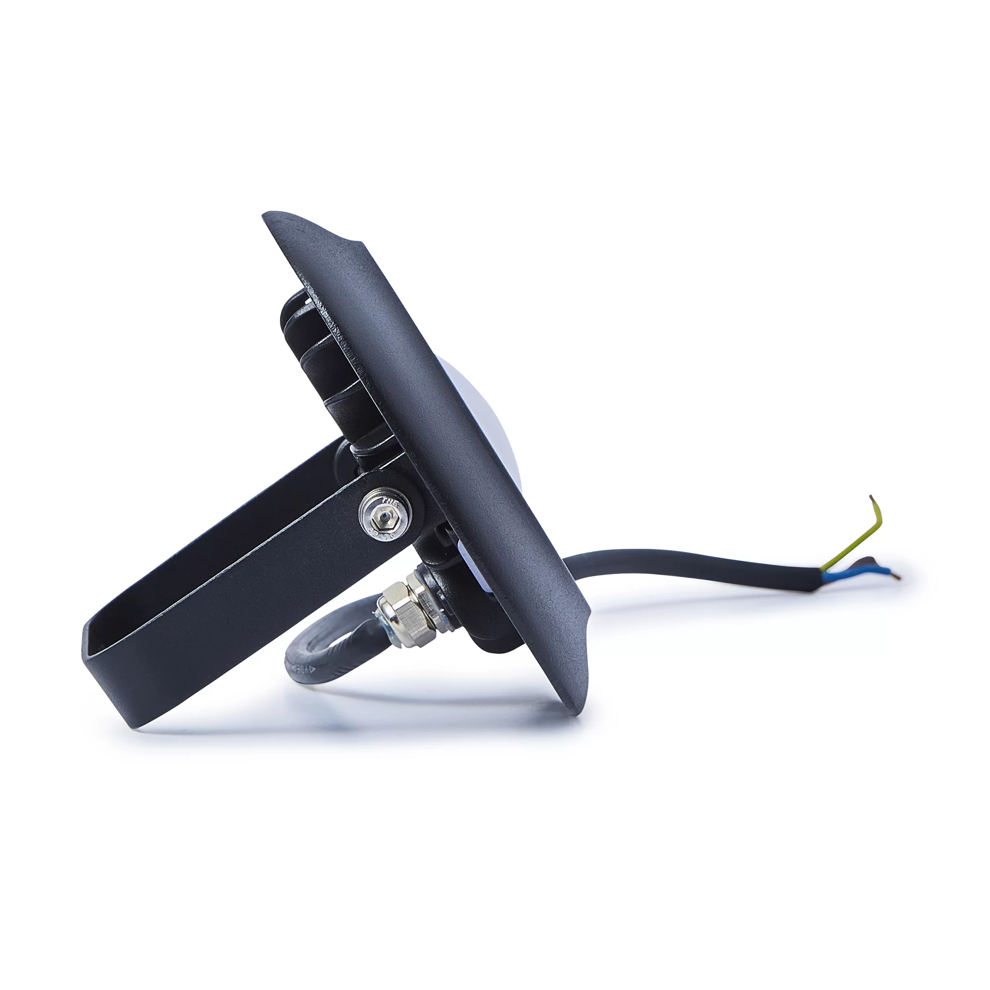 Stanley Black Mains-powered Cool Daylight LED Without Sensor Slimline Floodlight 1800lm 6 Stanley Black Mains-powered Cool Daylight LED Without Sensor Slimline Floodlight 1800lm - Image 4