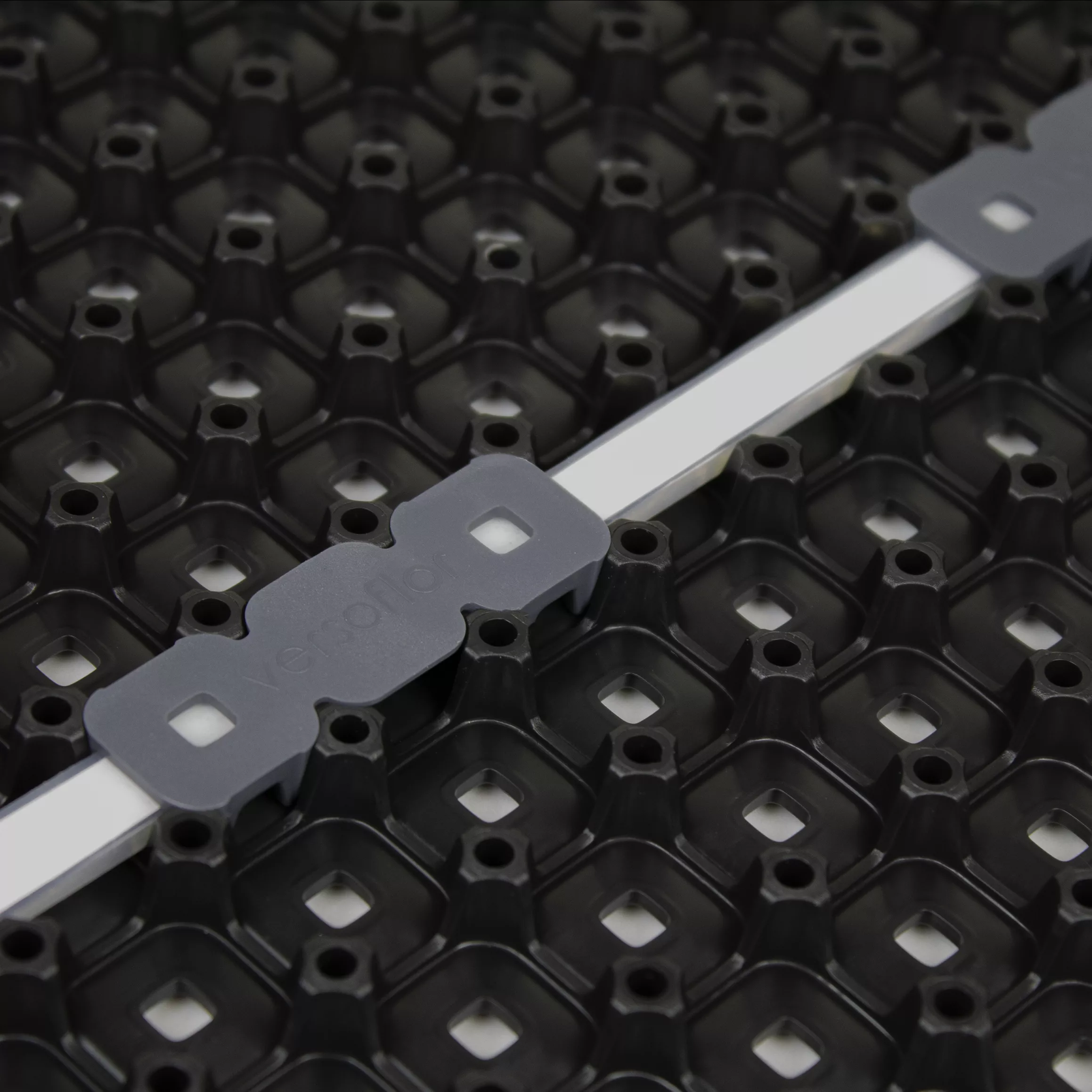 Versoflor Grey Cable Clip Pack Of 10 7 Versoflor Grey Cable Clip Pack Of 10 - Image 5